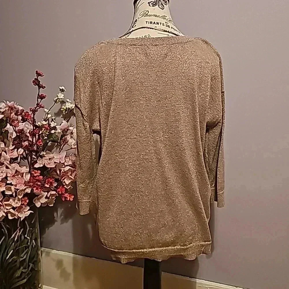 Ana Sparkle gold top - Picture 5 of 5